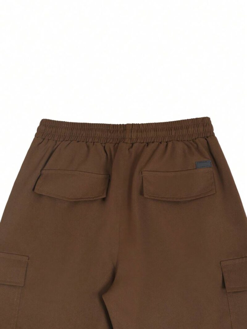 Loose Men Flap Pocket Drawstring Waist Cargo Shorts - Image 2